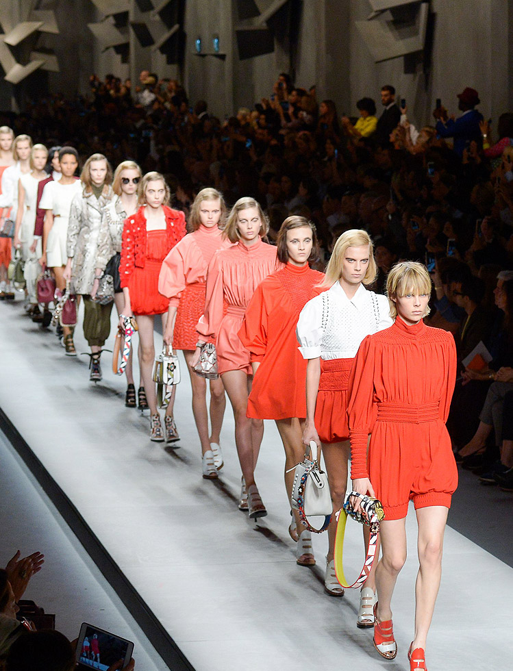 MODA MODA