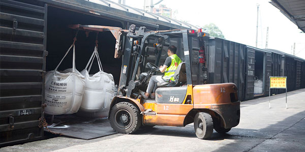 公路运输优势 公路运输优势