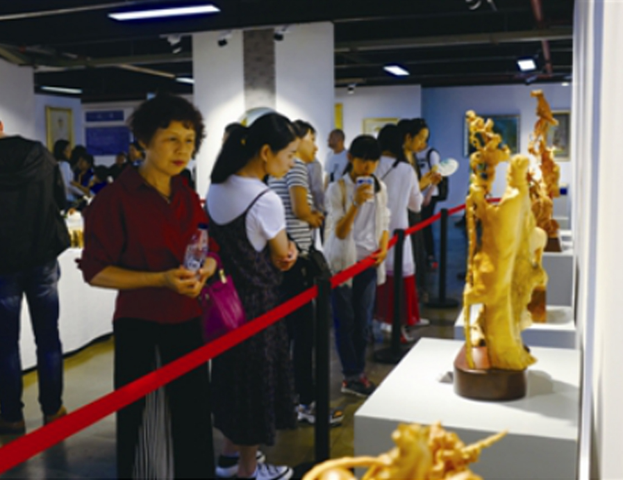 手工艺体验展在温州百工名家展示馆举行 手工艺体验展在温州百工名家展示馆举行