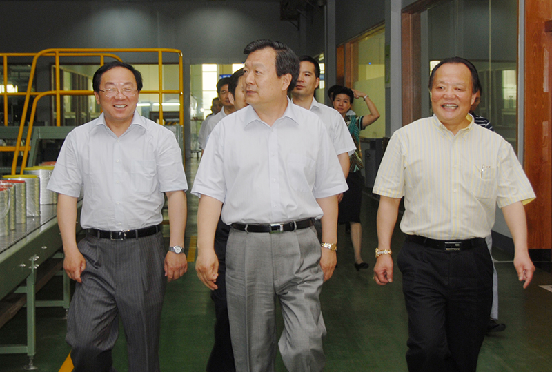 全國政協副主席兼秘書長夏寶龍，曾于2009年5月視察企業。