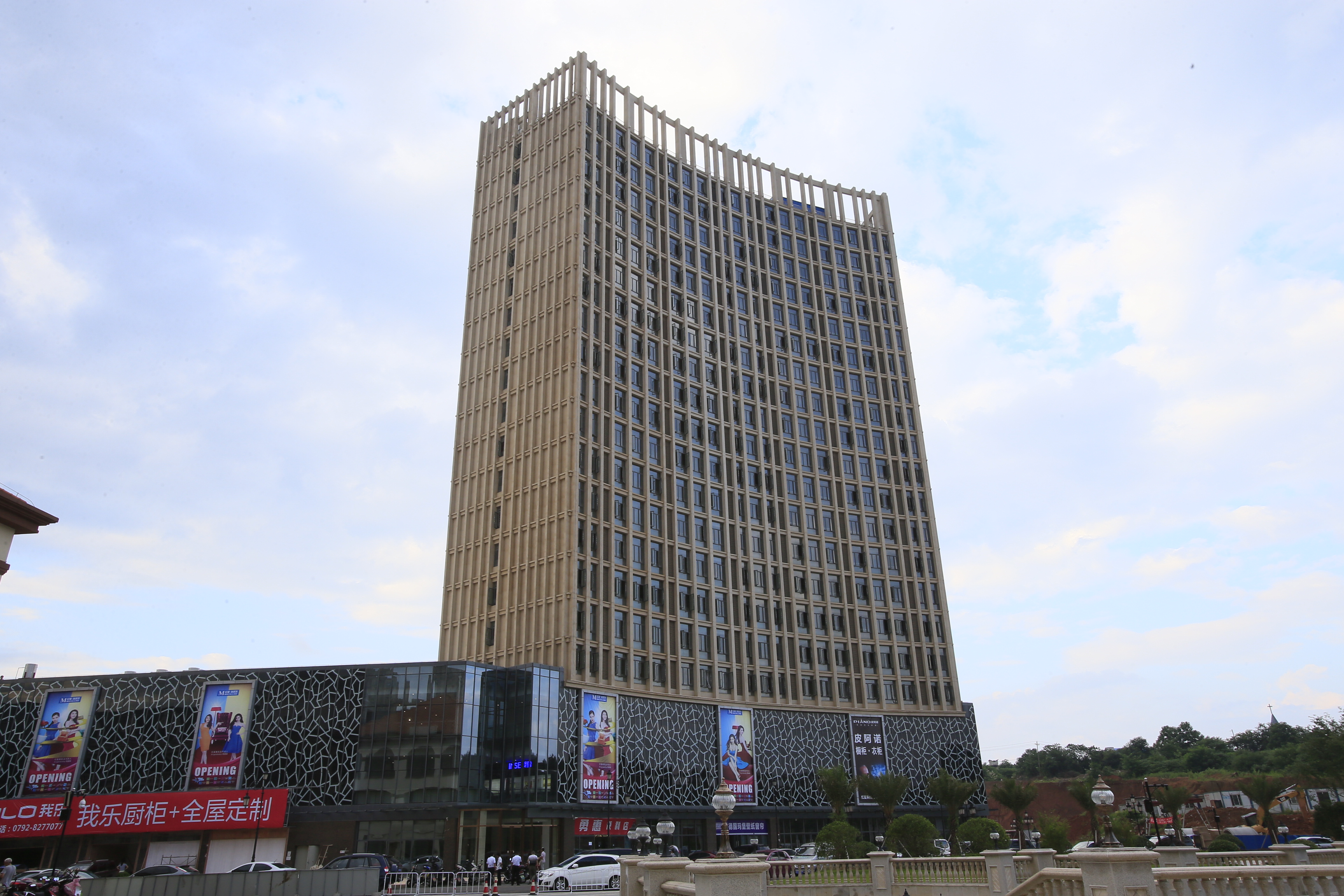 九江禧徕乐国际商业中心家具城A、B馆室内装修工程