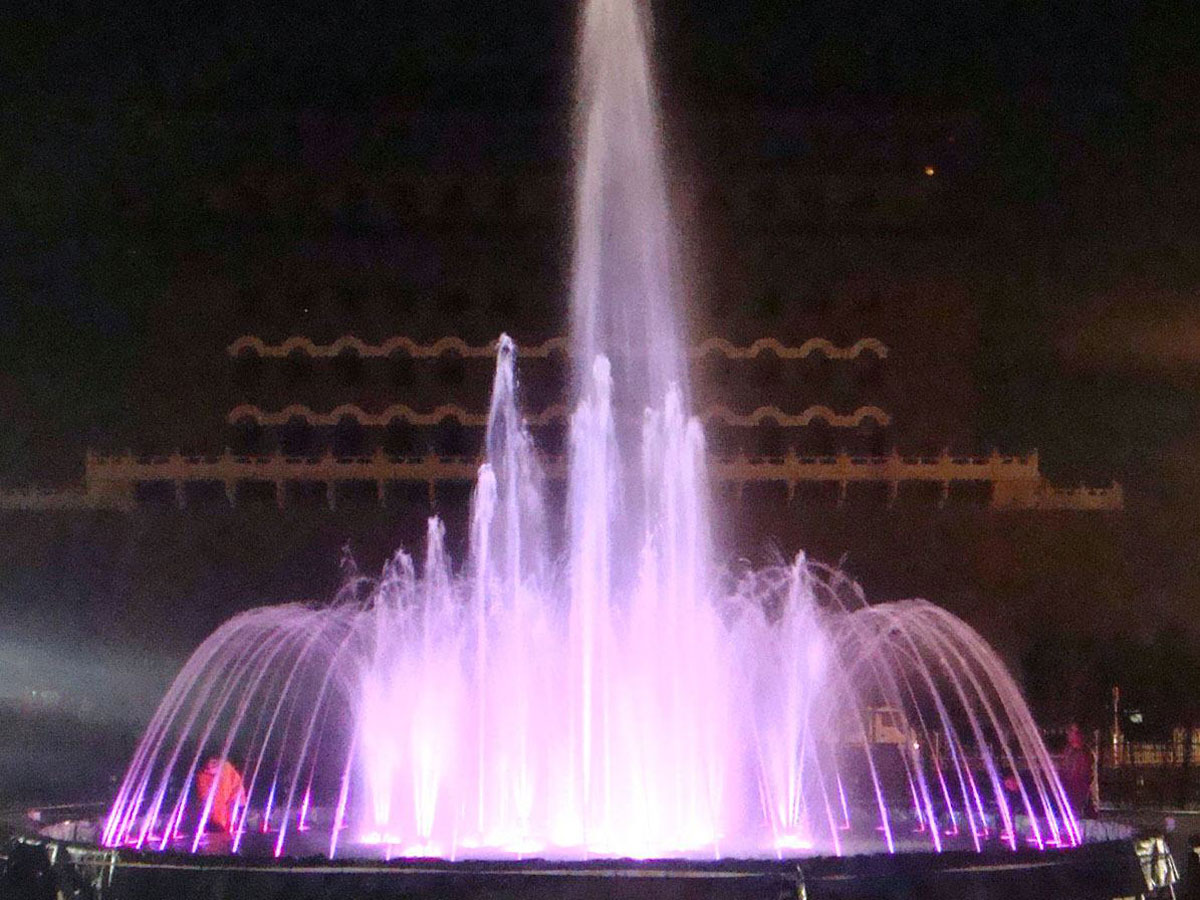廣場噴泉