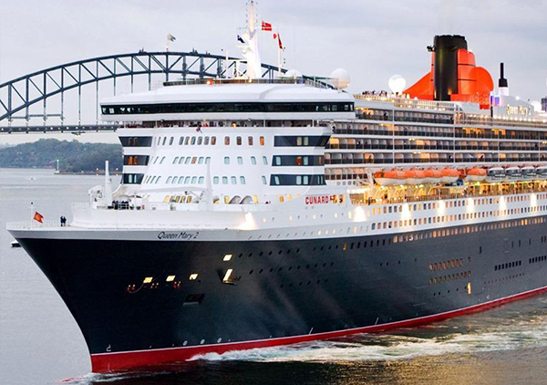 Queen mary 2 Queen mary 2