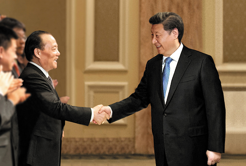 中共中央總書記、國家主席習近平，于2016年1月20日在埃及開羅親切接見集團董事局主席張毓強。