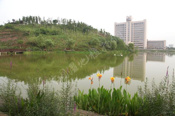 解放军后勤工程学院 解放军后勤工程学院